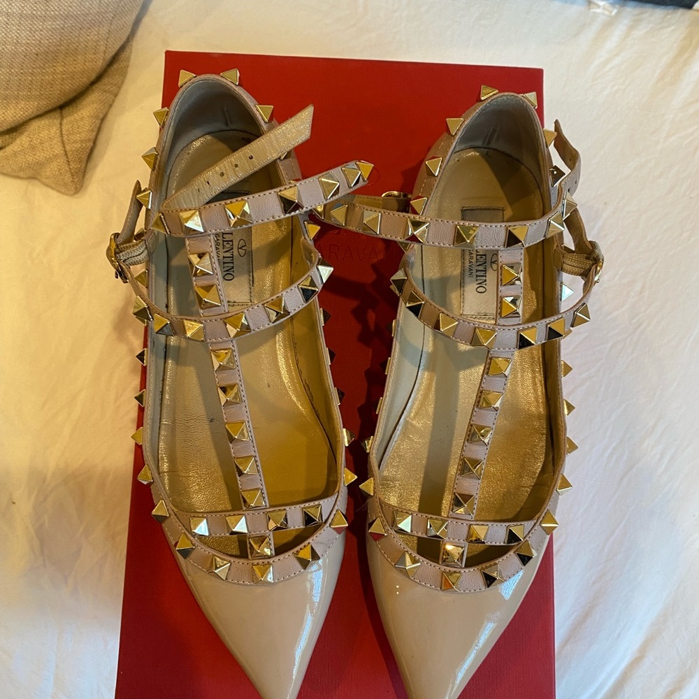 Studded Beige Women's Shoes - image 2